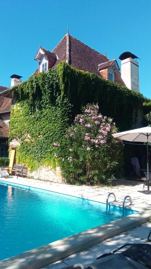 Maison Grandes Chambres Avec Cuisine -Jardin -Terrasse-Bbq Bastanes Exterior photo